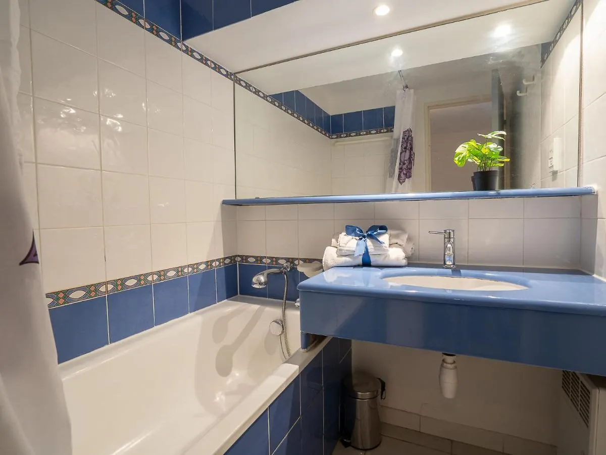 Apartment Village Cap Esterel - Les Bastides-4 By Interhome Saint-Raphaël